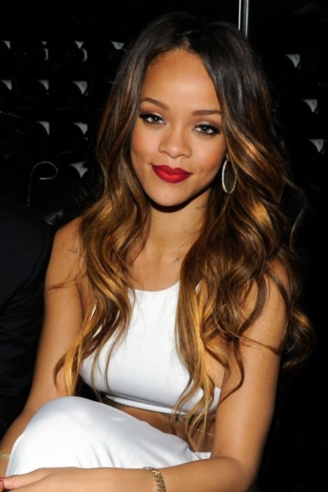 Latest Rihanna Hairstyles 2014 | Hairstyles 2016